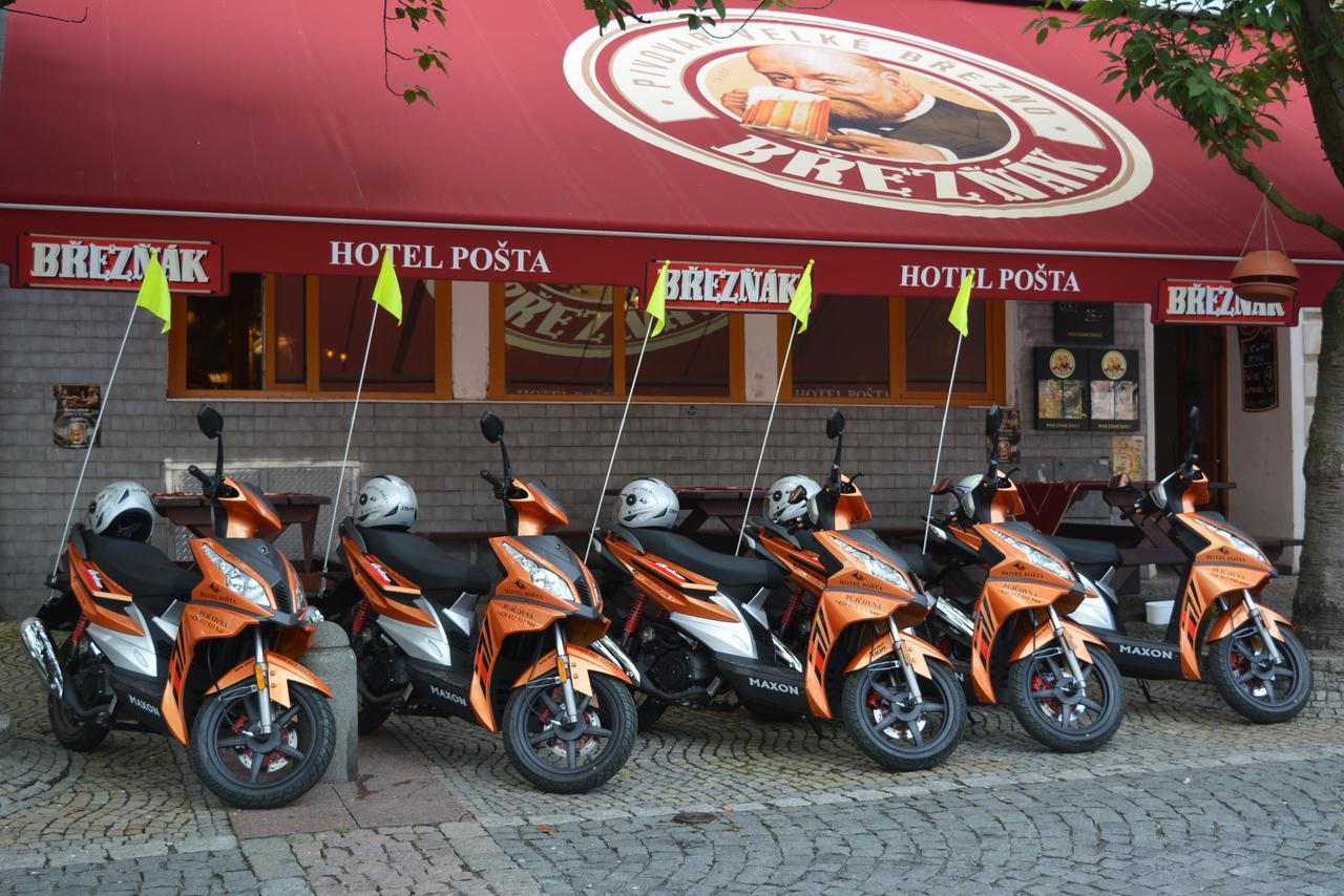 Hotel Posta Decin Bagian luar foto