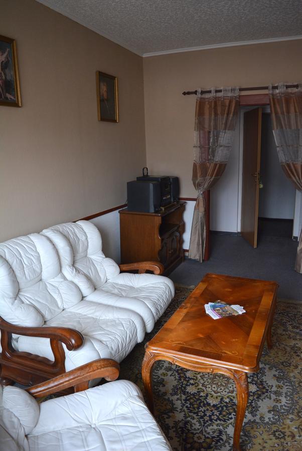 Hotel Posta Decin Bagian luar foto