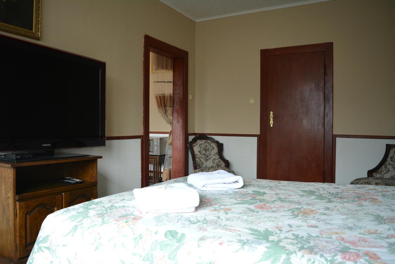 Hotel Posta Decin Bagian luar foto