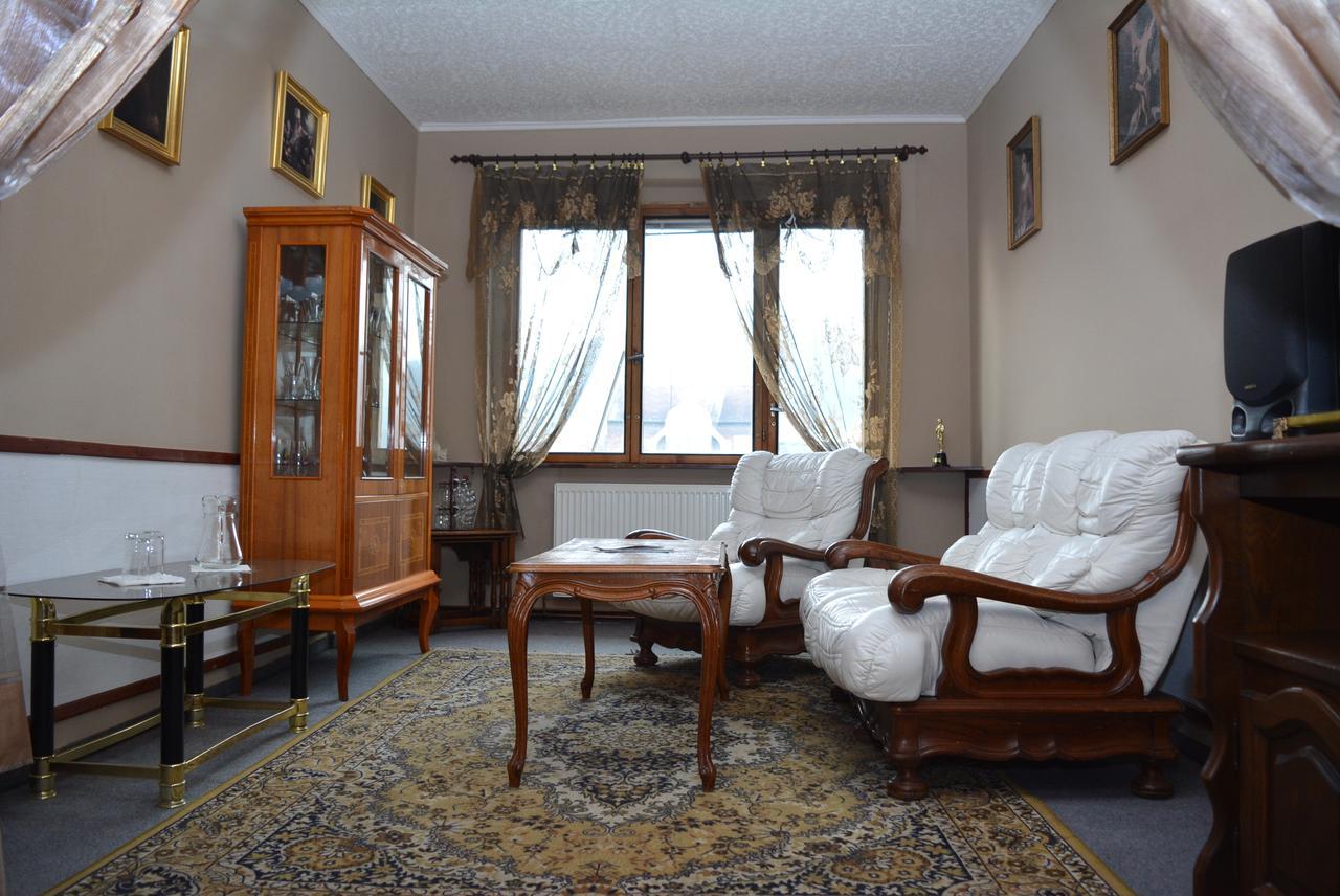 Hotel Posta Decin Bagian luar foto